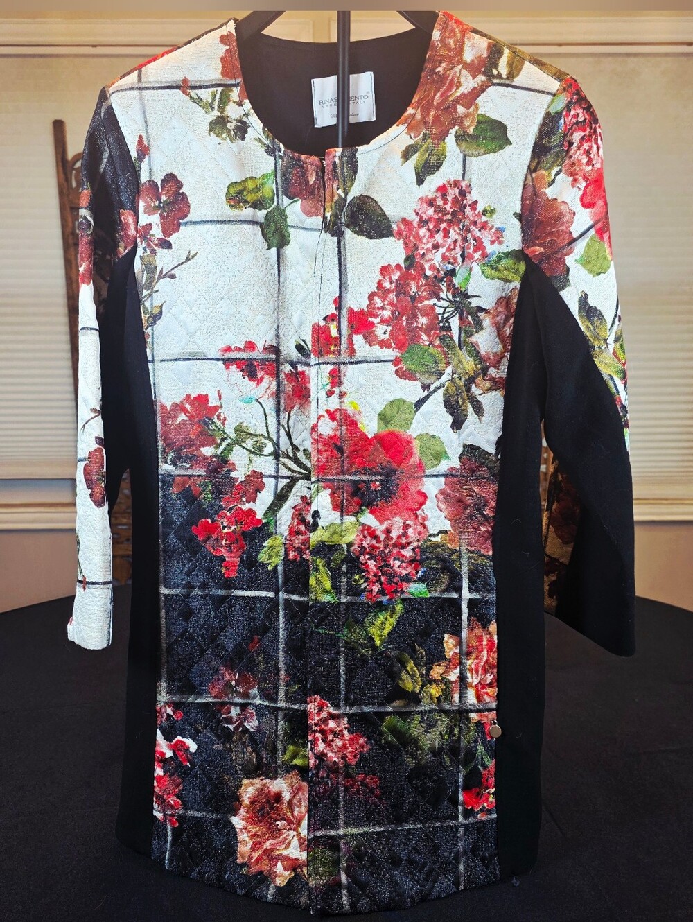 Rinascimento Italy Couture Floral Quilted Black & White w Metallic Thread Jacket